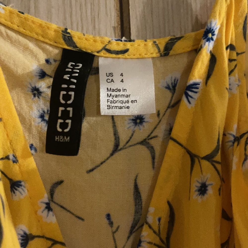 H&M Spring Romper - Picture 2 of 3